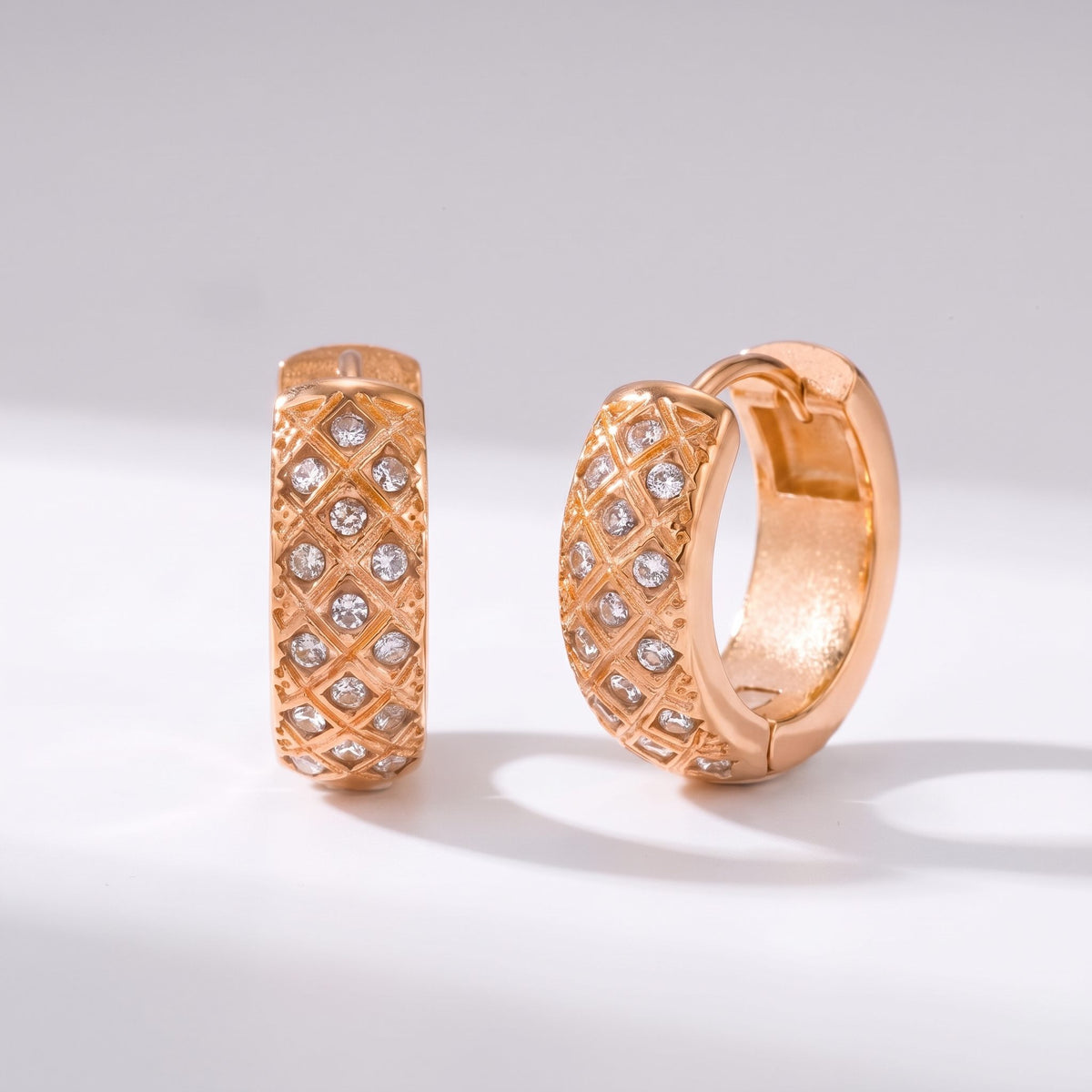 Solène Lattice Hoop Gold Earrings