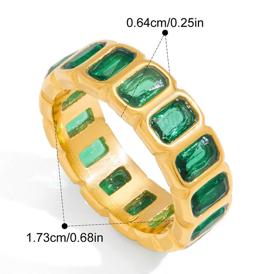 Sophie green baguette gold ring: emerald-green emerald-cut zircons set all the way round a wide band, 6.4 mm stones, weight 5.6 g